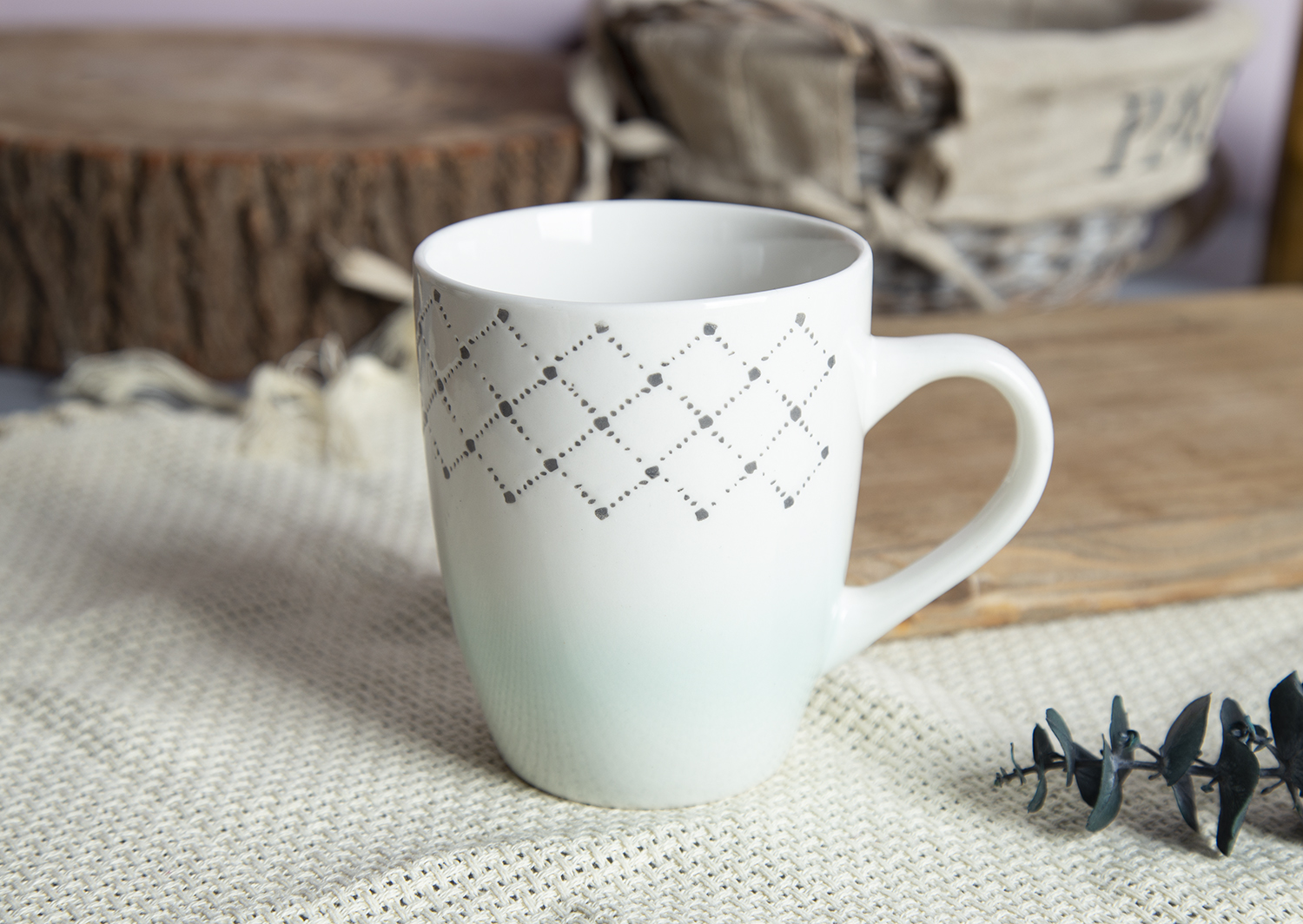 ​CHANGSHA HAPPY GO Under-Glaze Screen Printing on New Bone China Mugs |Dopamine Series Ceramics|happygodinnerware.com