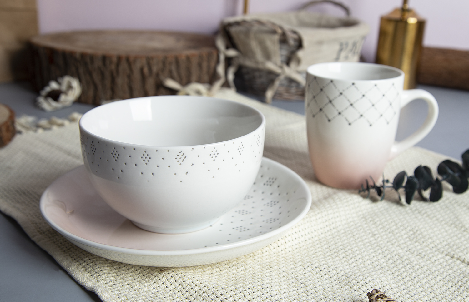 ​CHANGSHA HAPPY GO Under-Glaze Screen Printing on New Bone China Mugs |Dopamine Series Ceramics|happygodinnerware.com