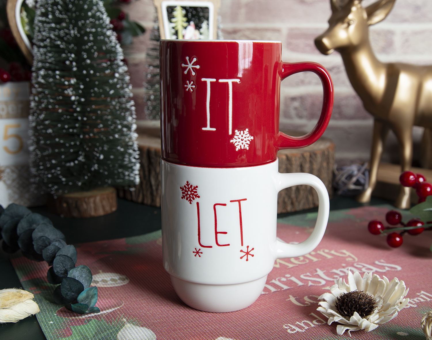 ​CHANGSHA HAPPY GO New Bone China Christmas Mugs with Silk Screen Print |happygodinnerware.com