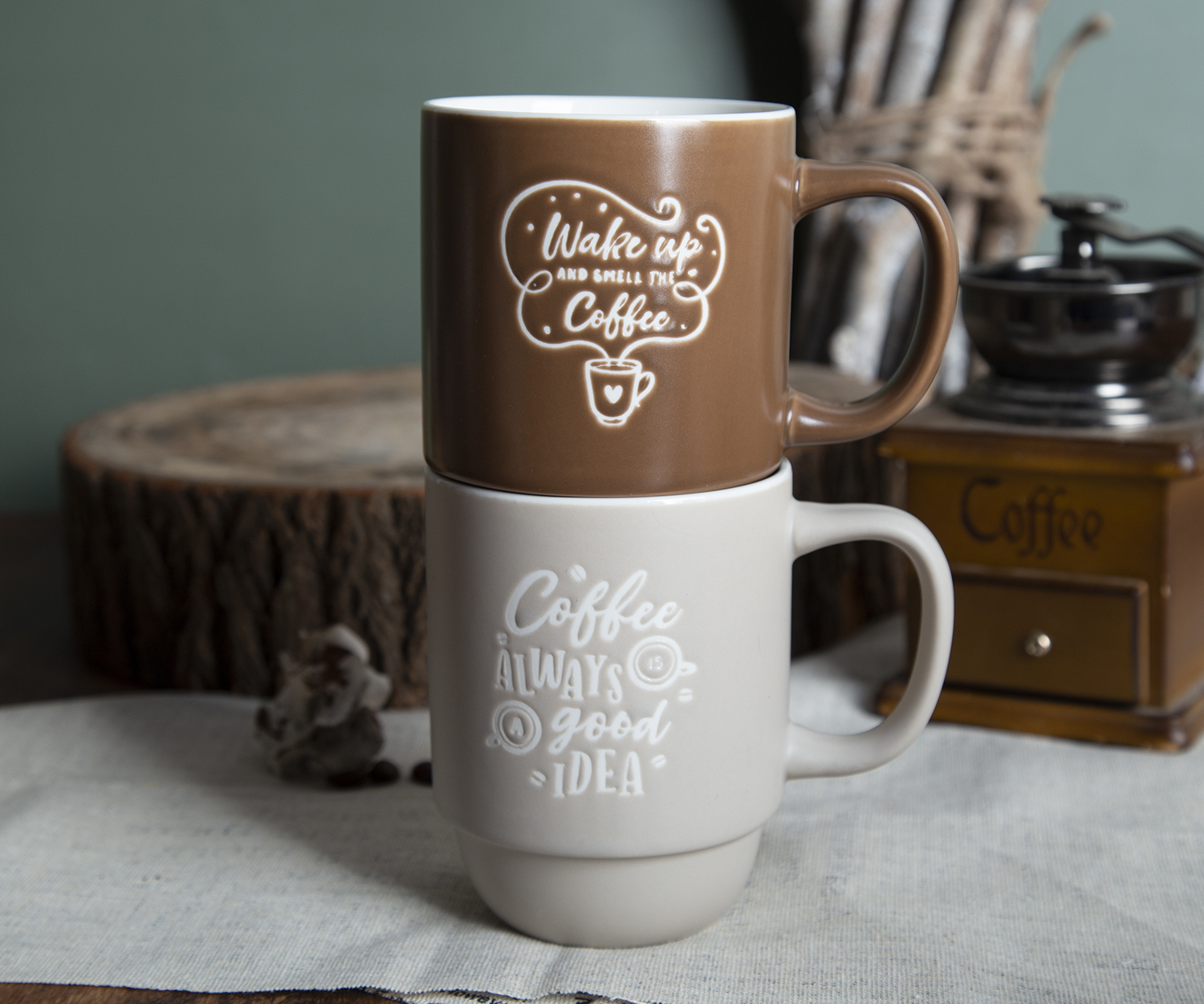 ​CHANGSHA HAPPY GO Colored Glaze New Bone China Mugs with Under-Glaze Silk Screen Printing |happygodinnerware.com
