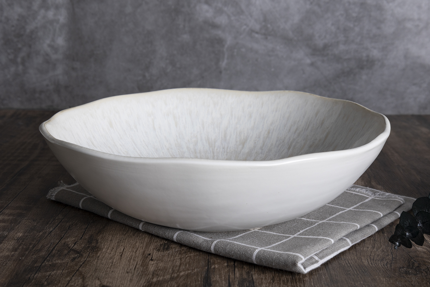 CHANGSHA HAPPY GO Sculptural Reactive Glaze Stoneware Dinner Set |happygodinnerware.com