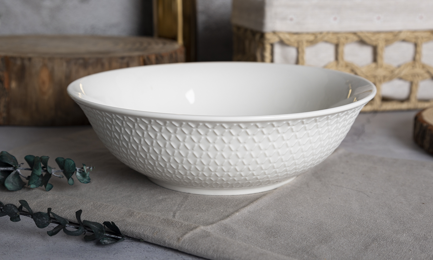 CHANGSHA HAPPY GO New Bone China Embossed Dinnerware | happygodinnerware.com
