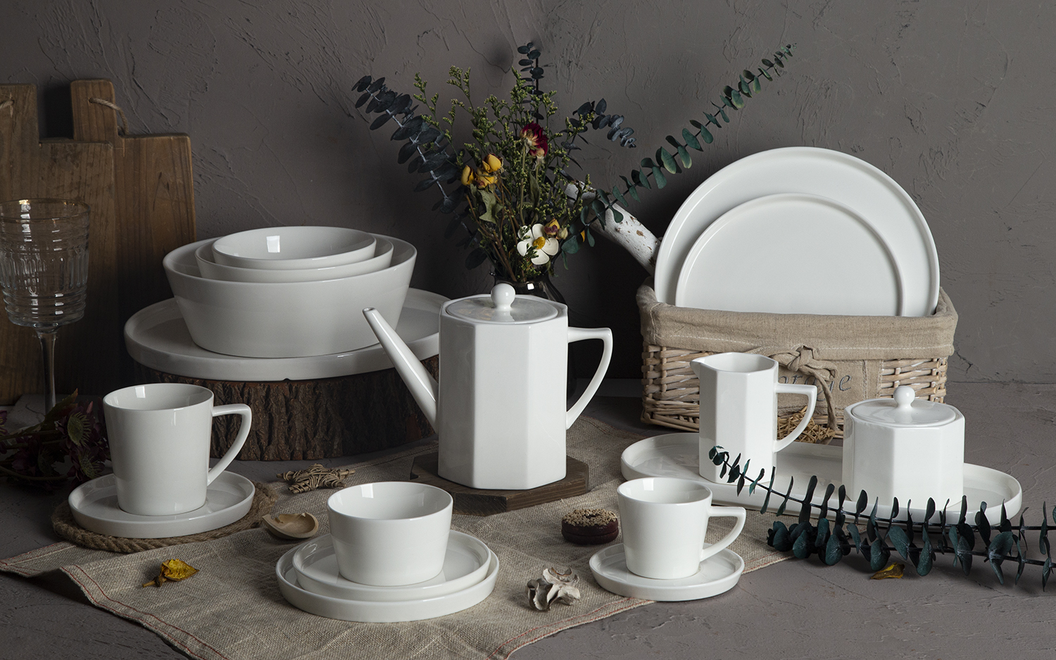 CHANGSHA HAPPY GO Embossed Design New Bone China Collection | happygodinnerware.com