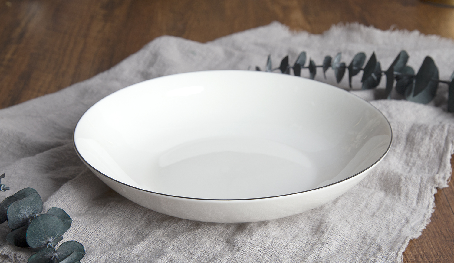 CHANGSHA HAPPY GO Silver-Rimmed New Bone China Dinnerware | happygodinnerware.com