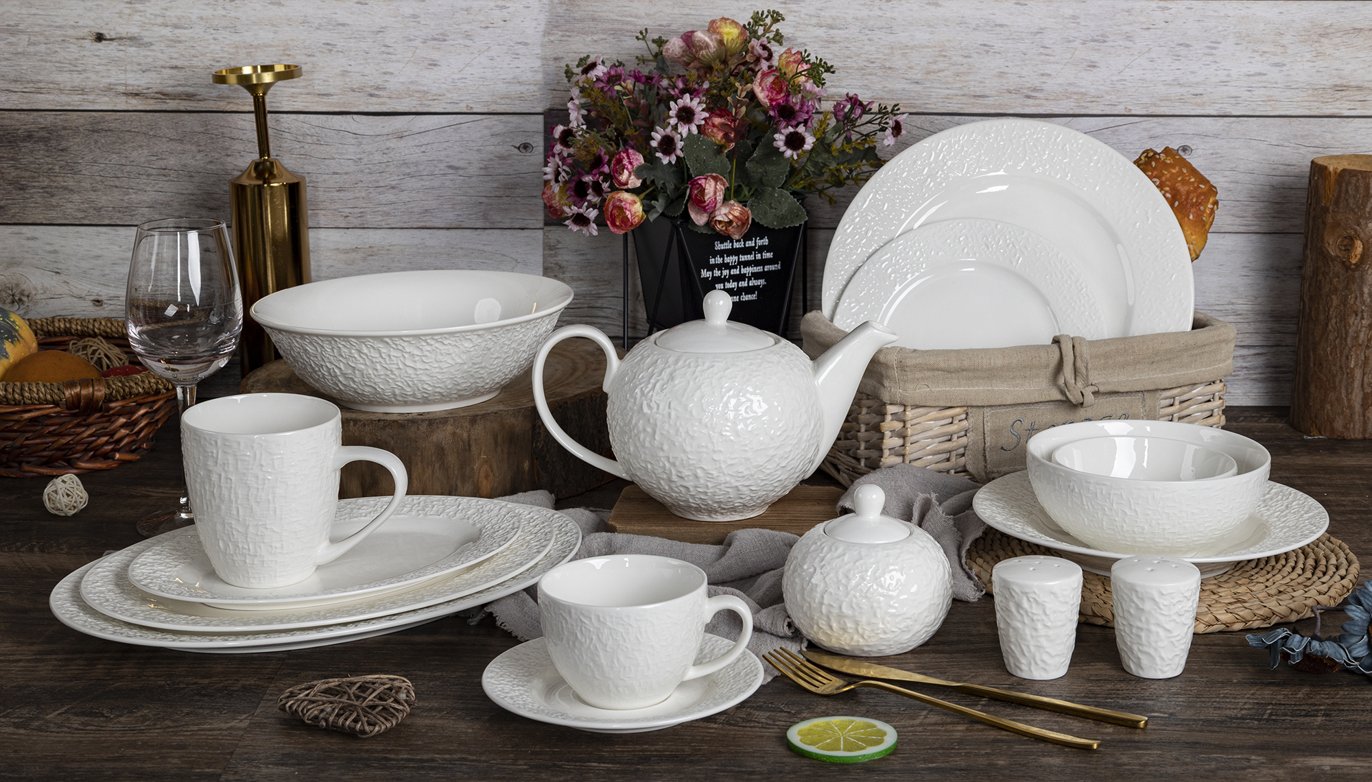 CHANGSHA HAPPY GO New Bone China Textured Fabric Pattern Dinnerware | happygodinnerware.com