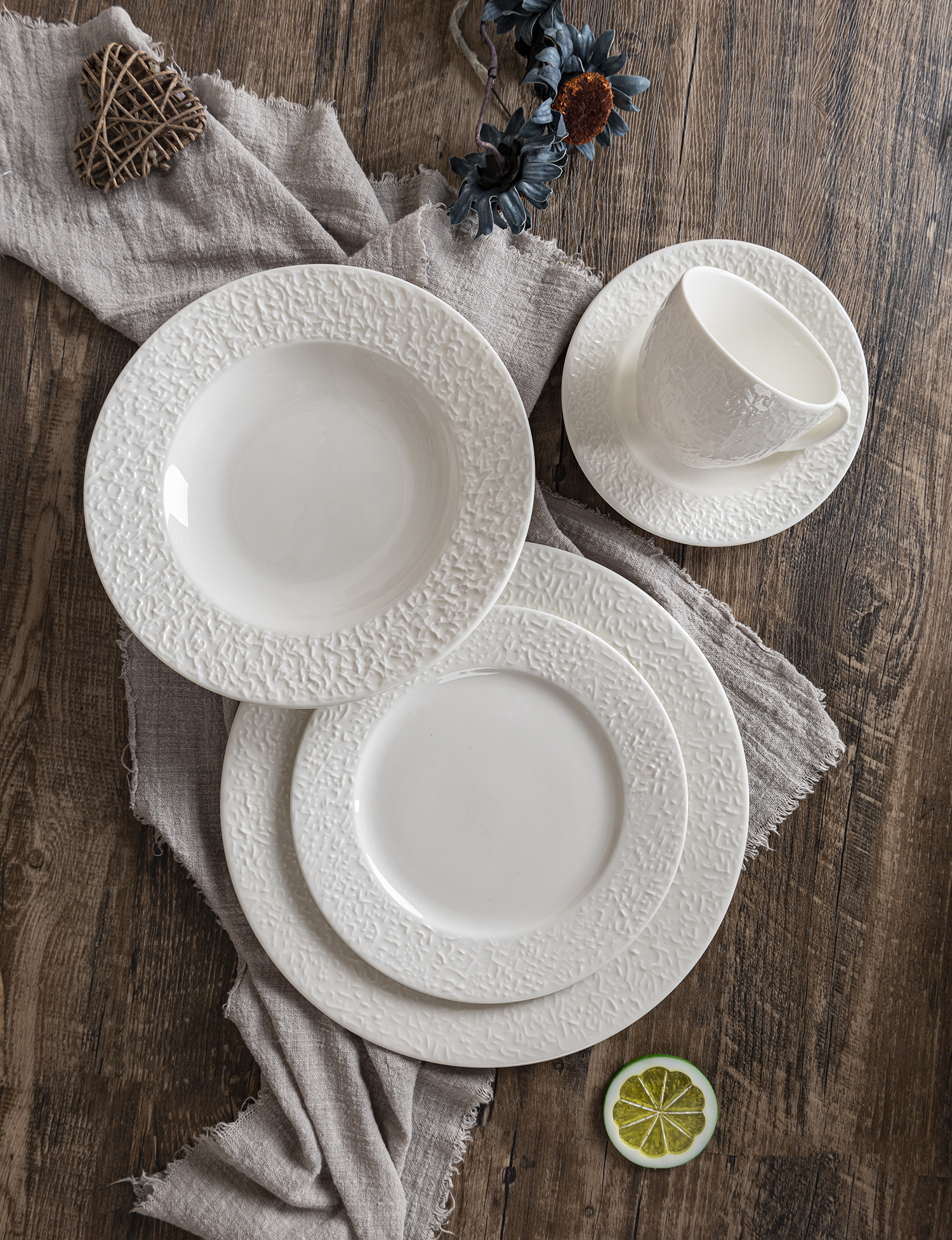 CHANGSHA HAPPY GO New Bone China Textured Fabric Pattern Dinnerware | happygodinnerware.com