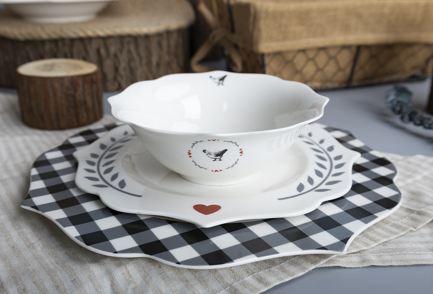 CHANGSHA HAPPY GO  Country Farm Animal Bone China Dinnerware Set with Red and Gingham Design – Plates and Bowls |happygodinnerware.com