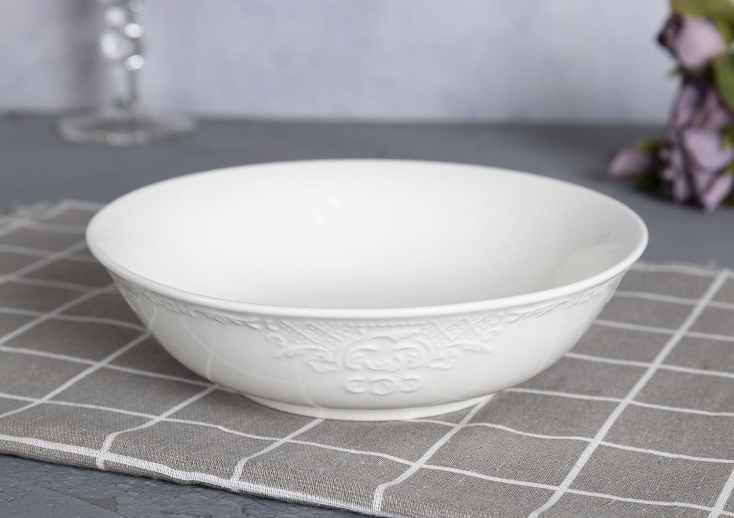 CHANGSHA HAPPY GO  Royal Vintage Embossed White Bone China Dinner Set – Full Tableware Collection for Elegant Dining  |happygodinnerware.com