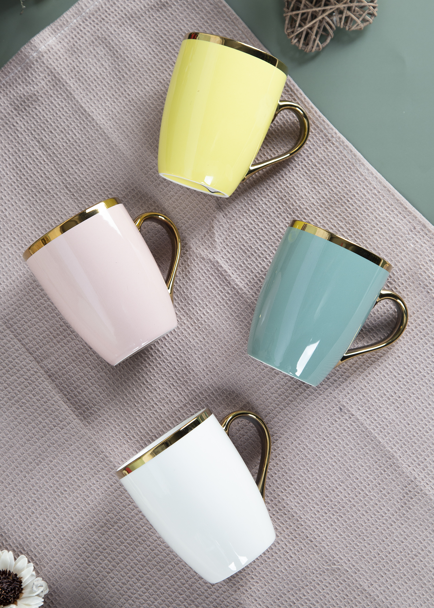 CHANGSHA HAPPY GO Elegant Bone China Mug Collection with Color Glaze and Luxurious Gold Rim |happygodinnerware.com