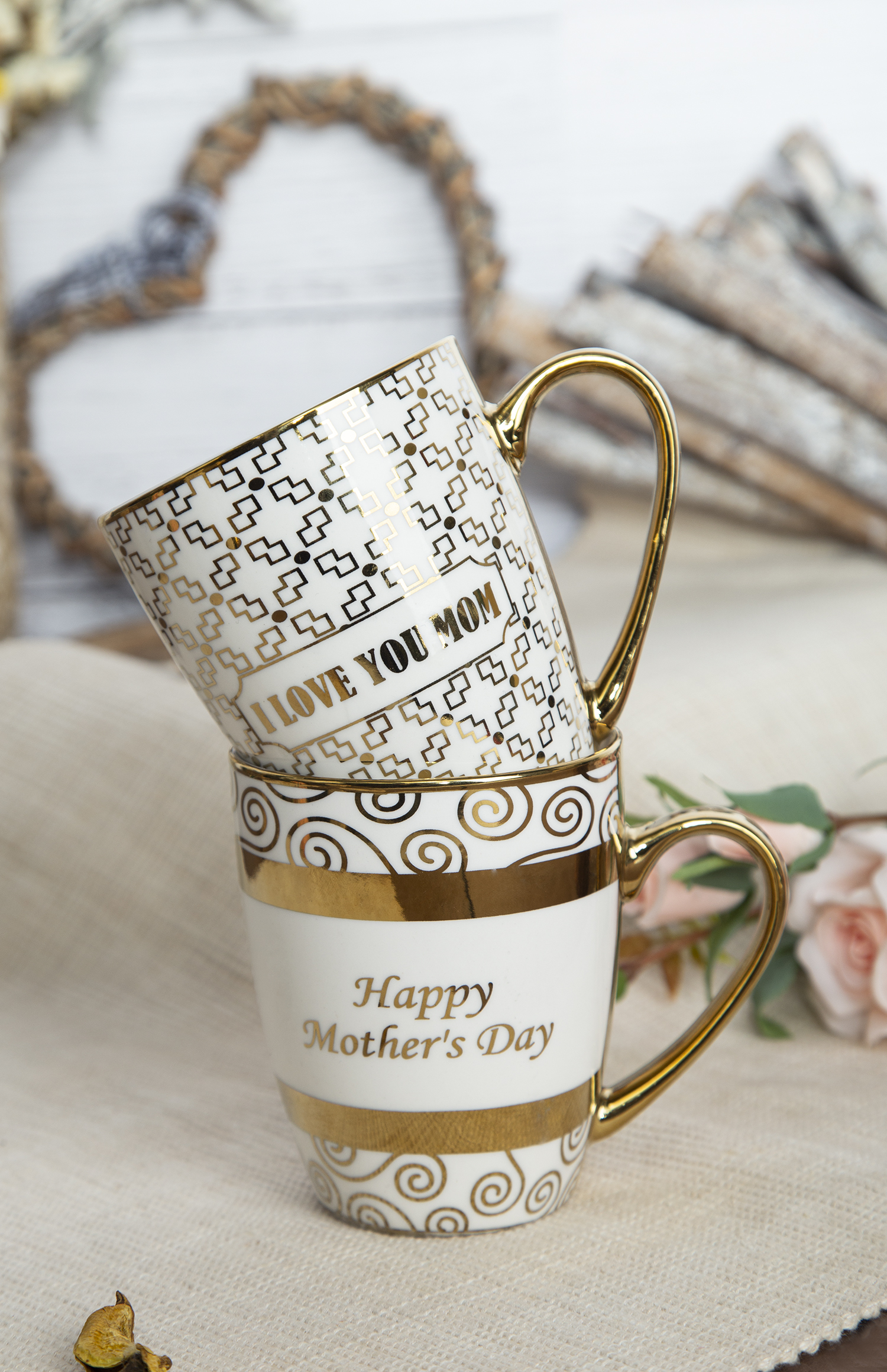 CHANGSHA HAPPY GO Electroplated Bone China Mother’s Day Mug with Gold Handle and Letter Design |happygodinnerware.com