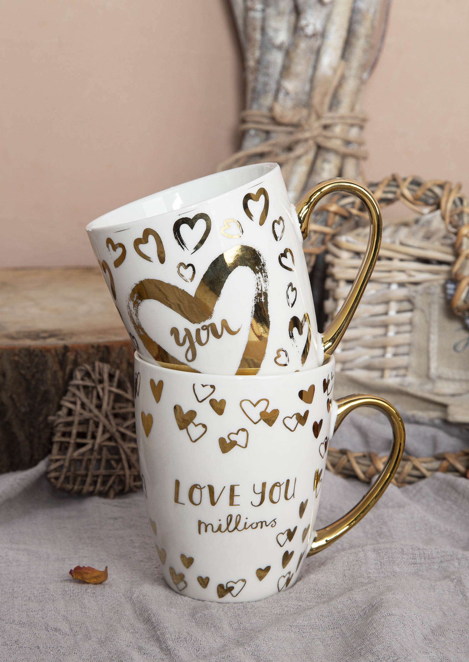 CHANGSHA HAPPY GO Heart-Shaped Electroplated Mug in New Bone China with Romantic Gold Designs |happygodinnerware.com