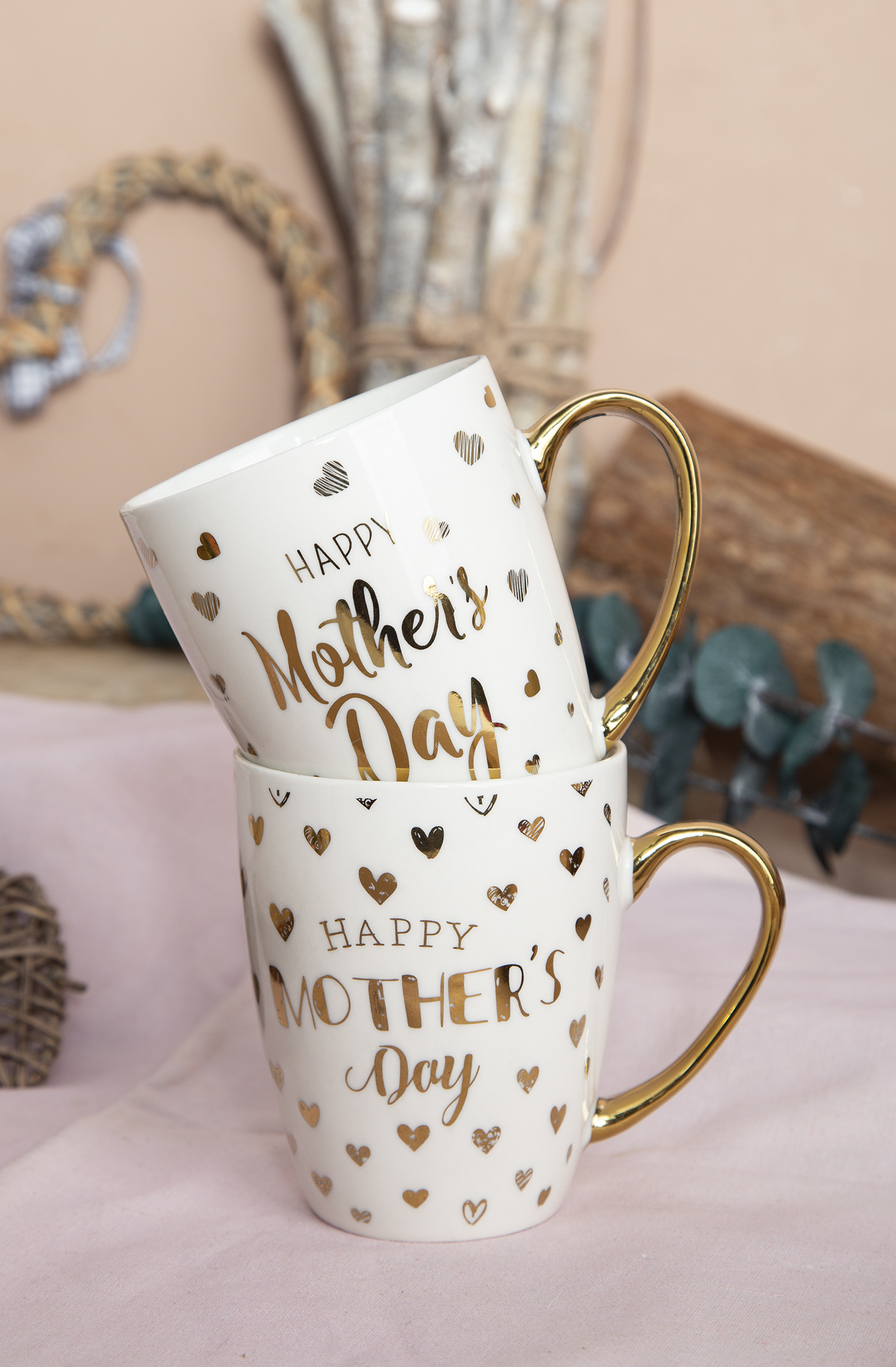 CHANGSHA HAPPY GO Mother's Day Electroplated Mug in New Bone China with Elegant Gold Accents |happygodinnerware.com