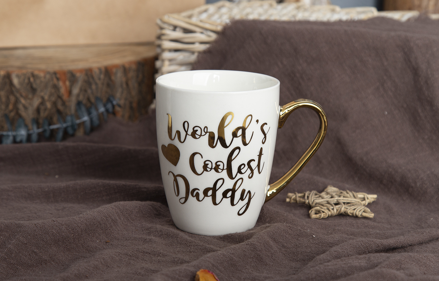 CHANGSHA HAPPY GO Father's Day Electroplated Mug in New Bone China with Gold Handle & Graphic Designs |happygodinnerware.com