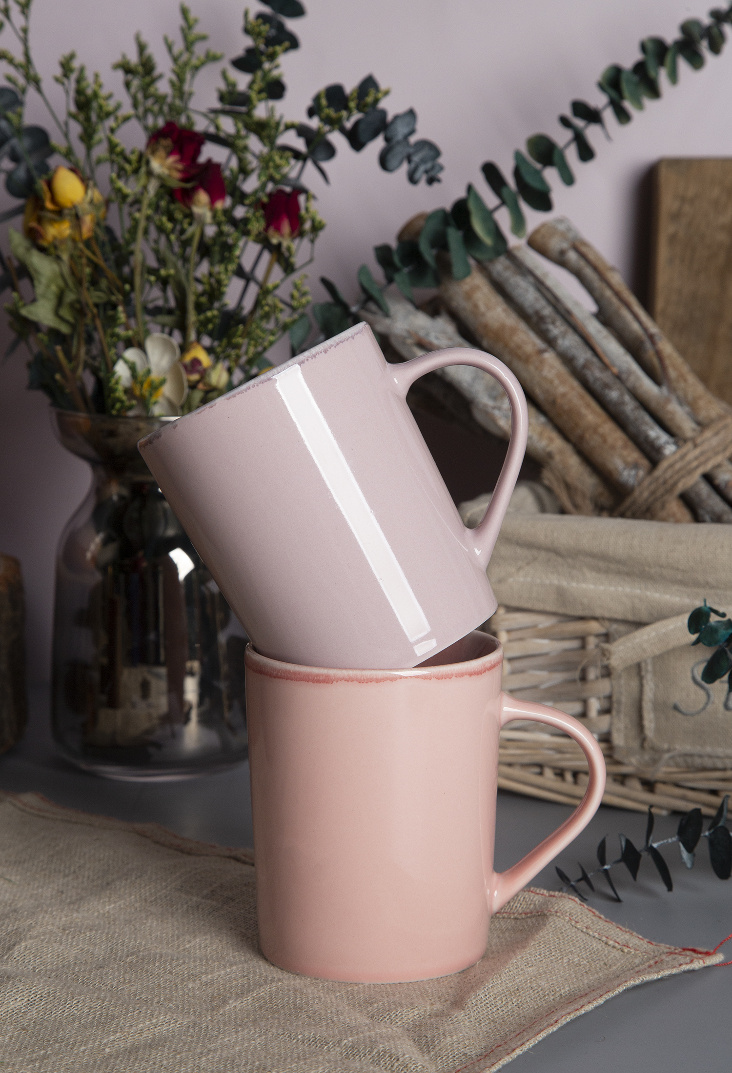 CHANGSHA HAPPY GO Reactive Glaze New Bone China Dinnerware Set with Soft Pastel Tones |happygodinnerware.com