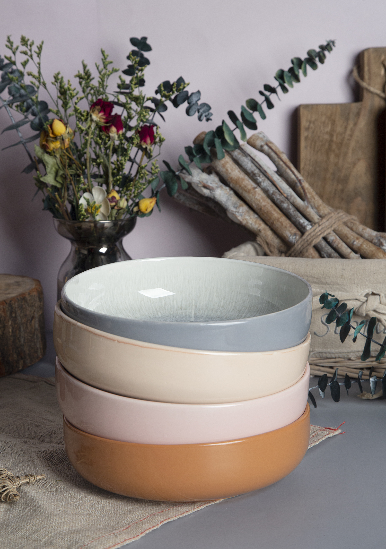 CHANGSHA HAPPY GO Reactive Glaze New Bone China Dinnerware Set with Soft Pastel Tones |happygodinnerware.com