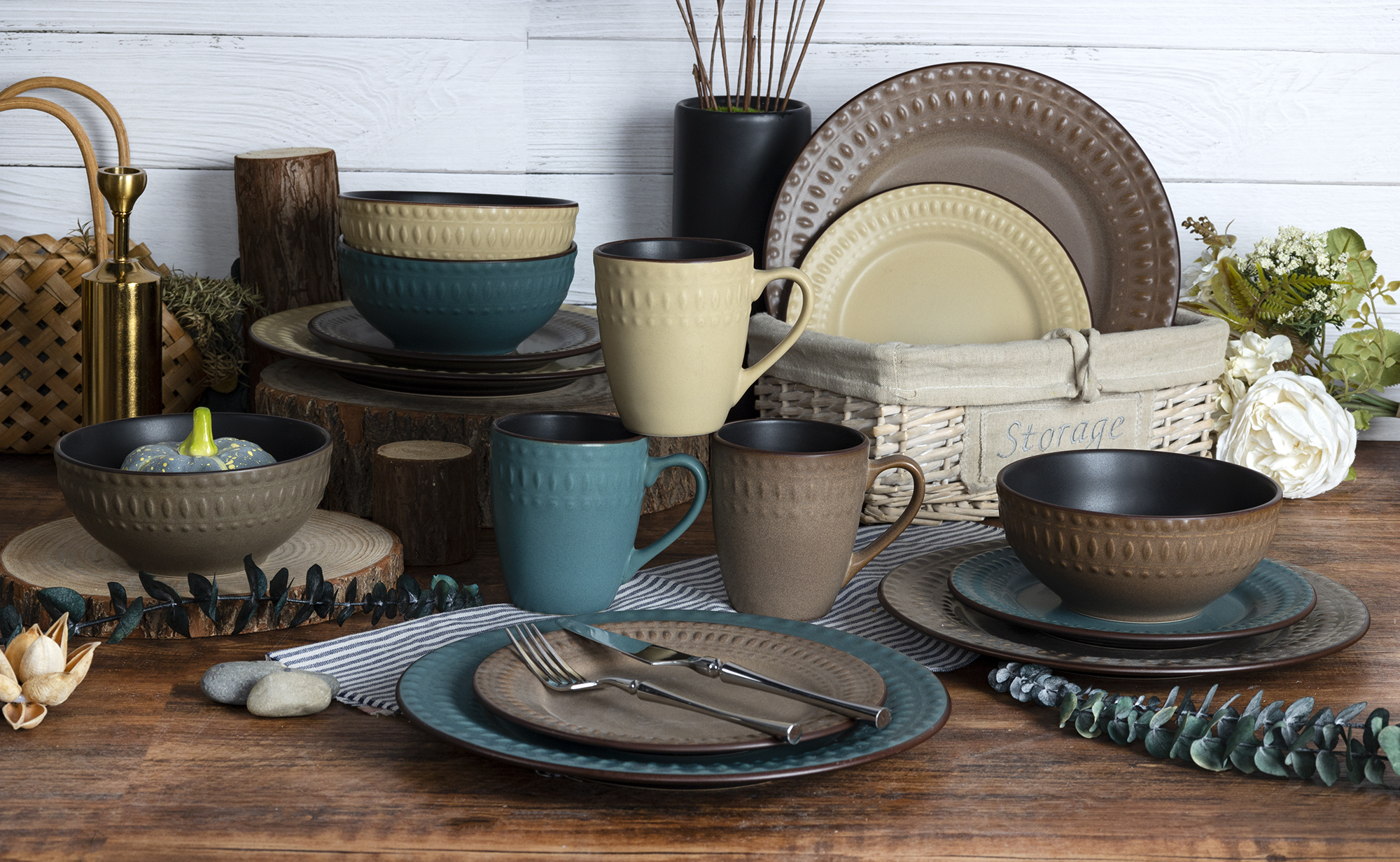 CHANGSHA HAPPY GO Embossed Stoneware Dinnerware Set with Matte Color Glaze and Textured Dot Relief Design in Rustic Tones |happygodinnerware.com