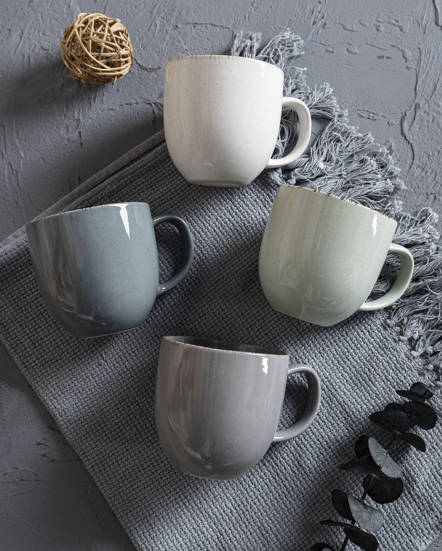 CHANGSHA HAPPY GO  Minimalist Reactive Glaze Stoneware Dinner Set in Soft Gray with Subtle Satin Shine  |happygodinnerware.com