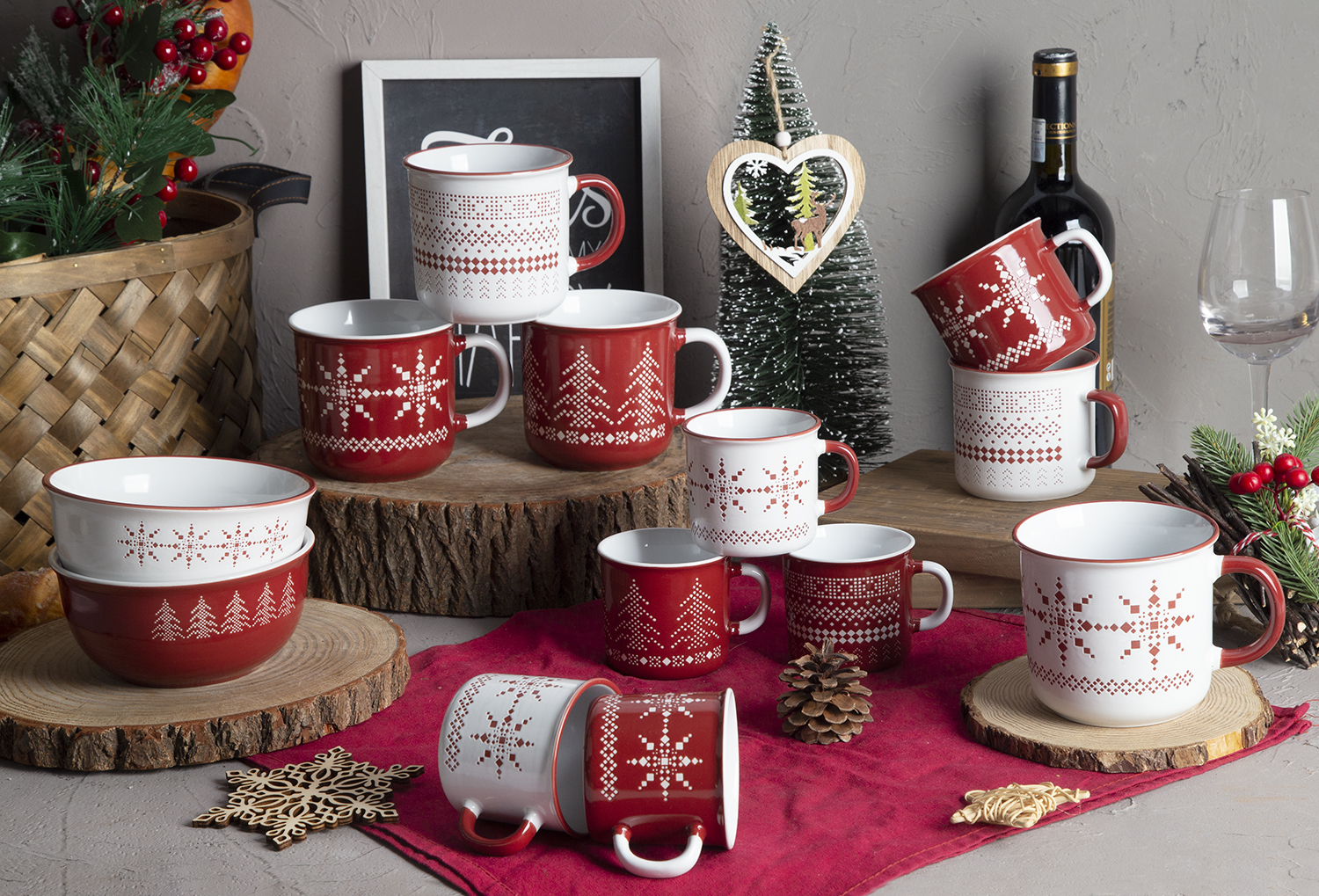 CHANGSHA HAPPY GO Christmas Stoneware Mugs with Under-Glaze Screen Print Designs | happygodinnerware.com