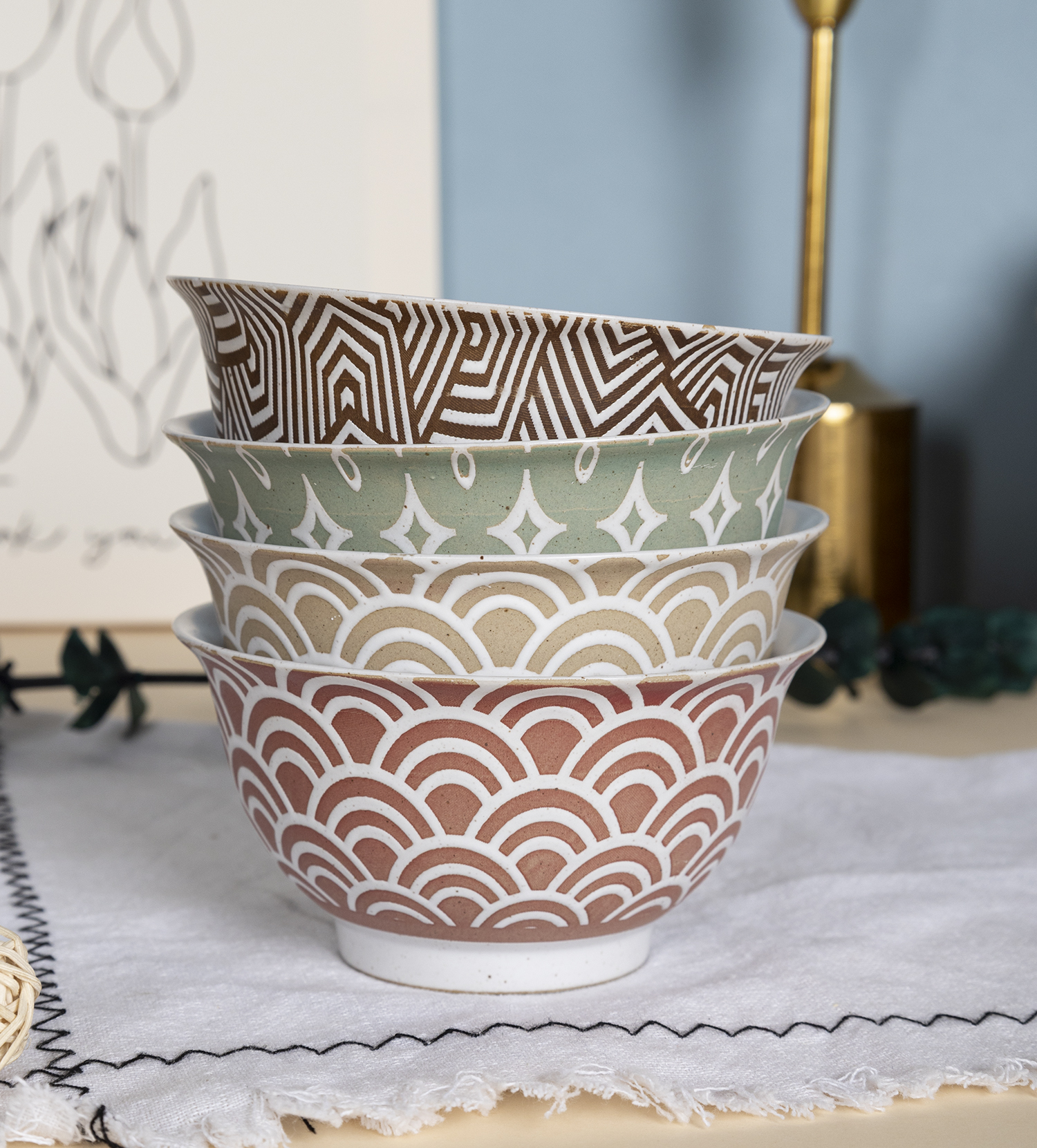 CHANGSHA HAPPY GO Colorful Geometric Patterned Stoneware Rice Bowl Set with Modern Hand-Painted Decal Designs |happygodinnerware.com