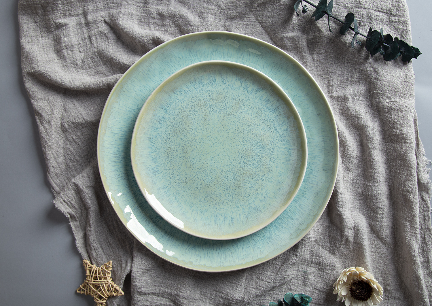 CHANGSHA HAPPY GO Sculptural Reactive Glaze Stoneware Dinner Set |happygodinnerware.com