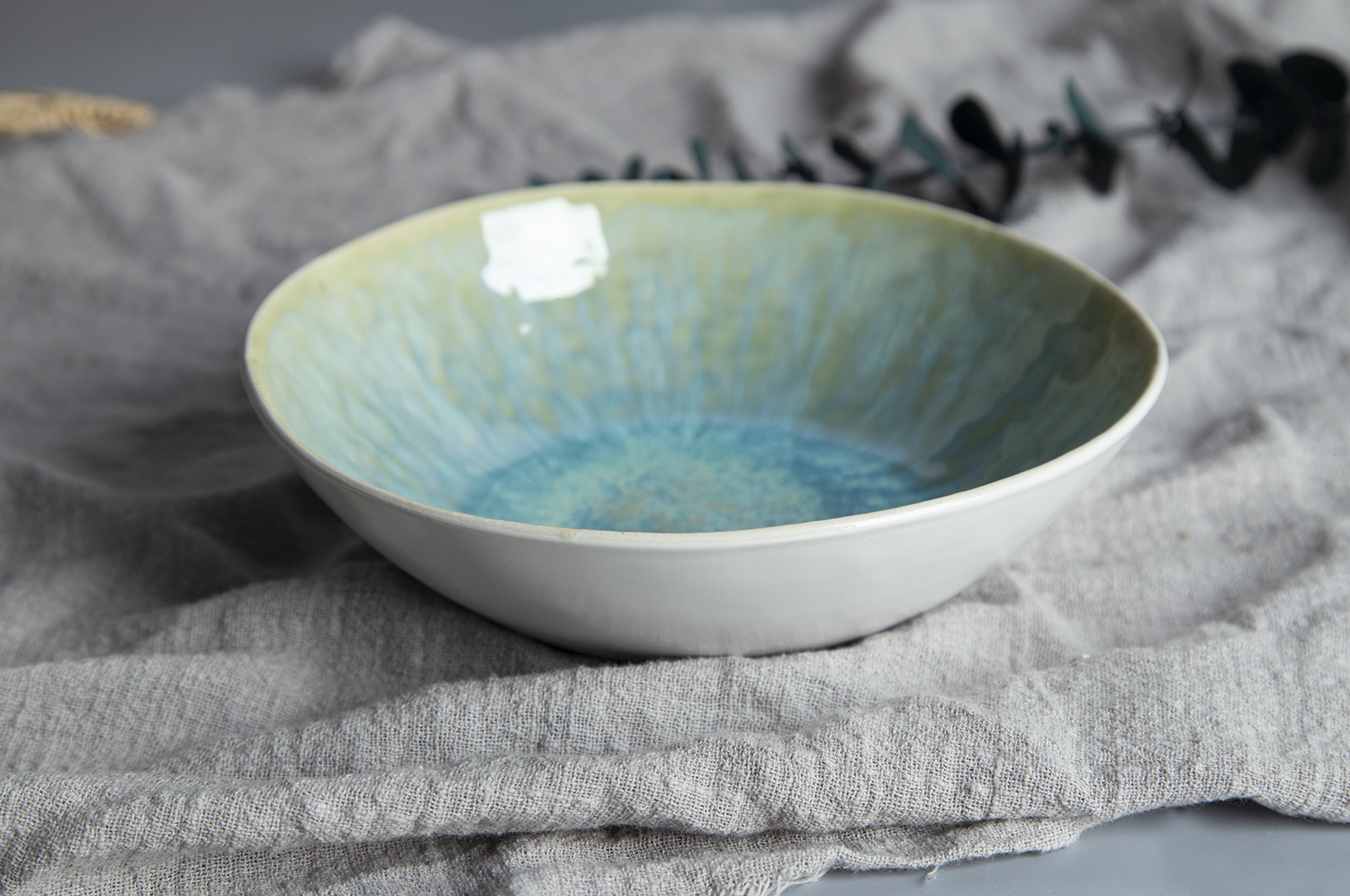 CHANGSHA HAPPY GO Sculptural Reactive Glaze Stoneware Dinner Set |happygodinnerware.com