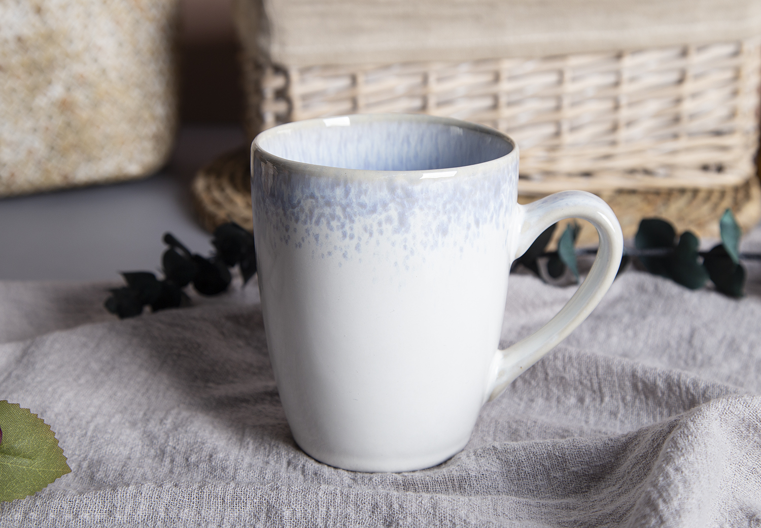 CHANGSHA HAPPY GO Cream Pastel Reactive Glaze Stoneware | happygodinnerware.com