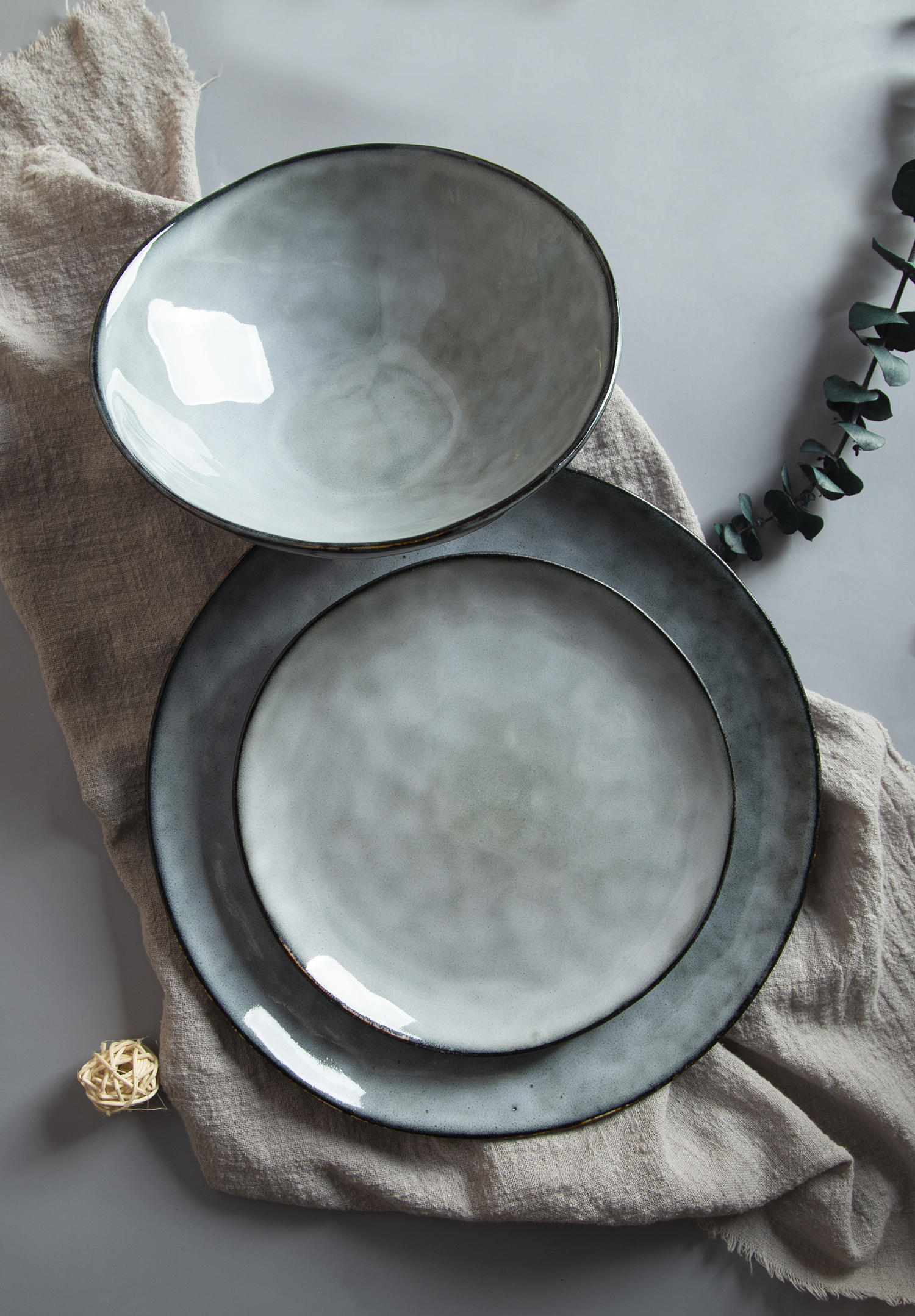 CHANGSHA HAPPY GO Irregular-Shaped Reactive Glaze Stoneware | happygodinnerware.com