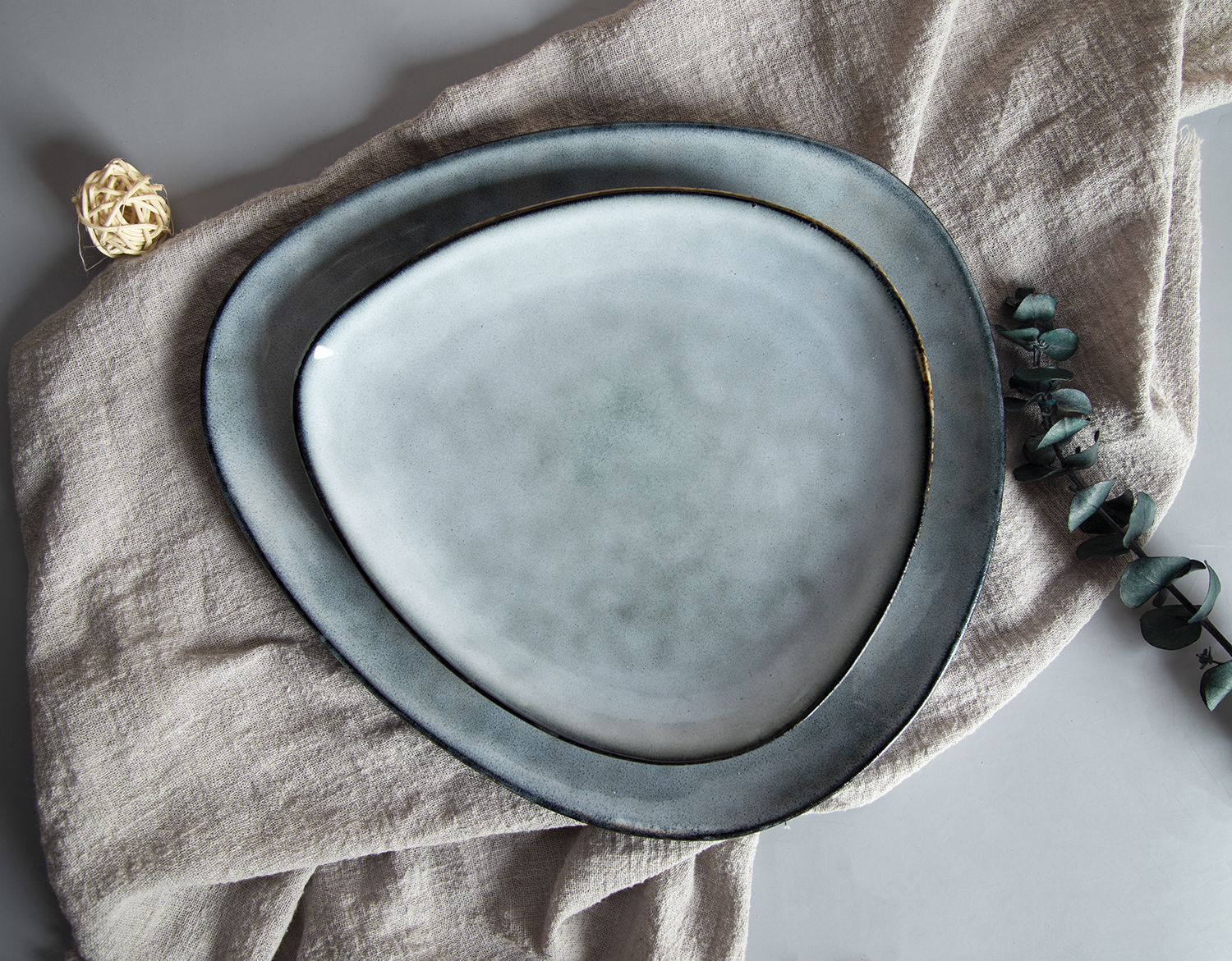 CHANGSHA HAPPY GO Irregular-Shaped Reactive Glaze Stoneware | happygodinnerware.com