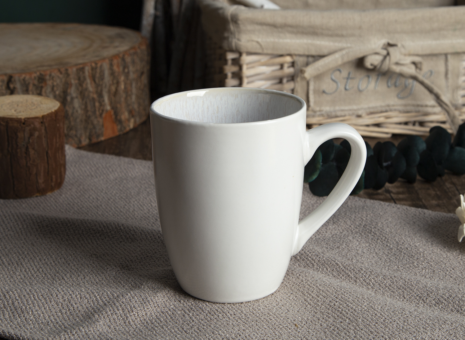 CHANGSHA HAPPY GO Speckled Reactive Glaze Stoneware | happygodinnerware.com