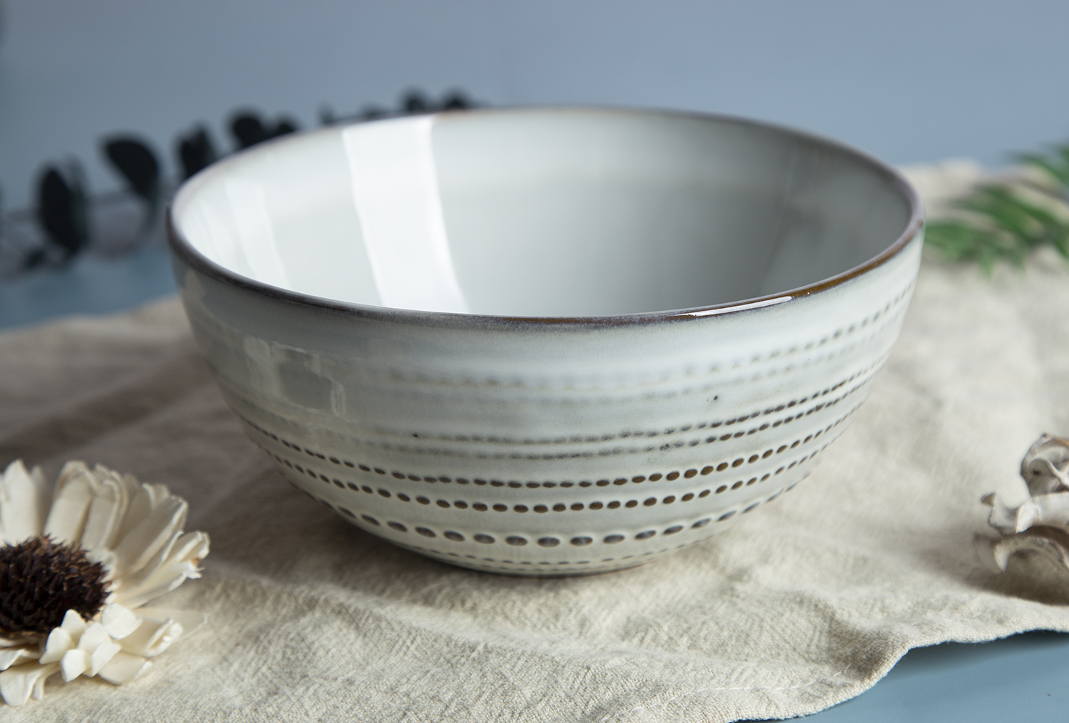 CHANGSHA HAPPY GO Embossed Dotted-Rim Reactive Glaze Stoneware Dinner Set | happygodinnerware.com