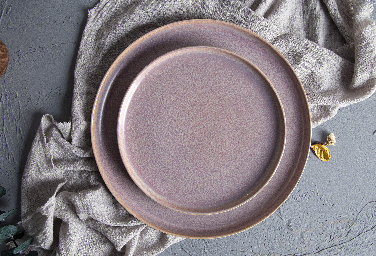 CHANGSHA HAPPY GO Reactive Glaze Stoneware with Elegant Pink Tone | happygodinnerware.com