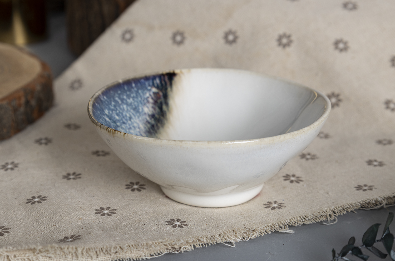 CHANGSHA HAPPY GO  Elegant Reactive Glaze Crackle Stoneware Dinnerware Set in Mystical Purple  |happygodinnerware.com