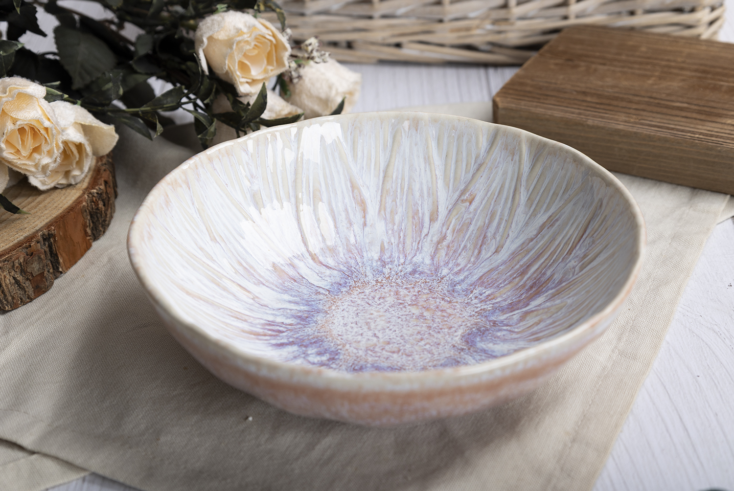 CHANGSHA HAPPY GO  Pastel Rose Reactive Crackle Glaze Ceramic Set with Artistic Pink Splatter Effect |Dopamine Series Ceramics  |happygodinnerware.com
