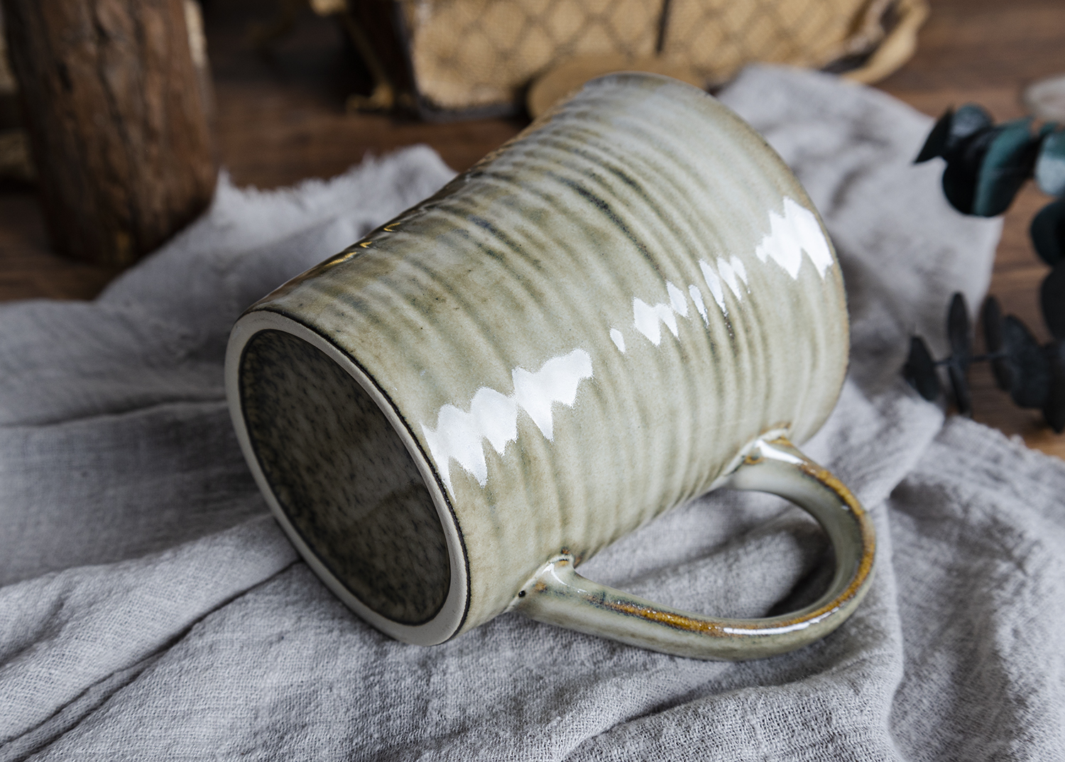 CHANGSHA HAPPY GO  Nature Spiral Textured Reactive Glaze Stoneware Table Set in Earth-Inspired Shades |Dopamine Series Ceramics  |happygodinnerware.com