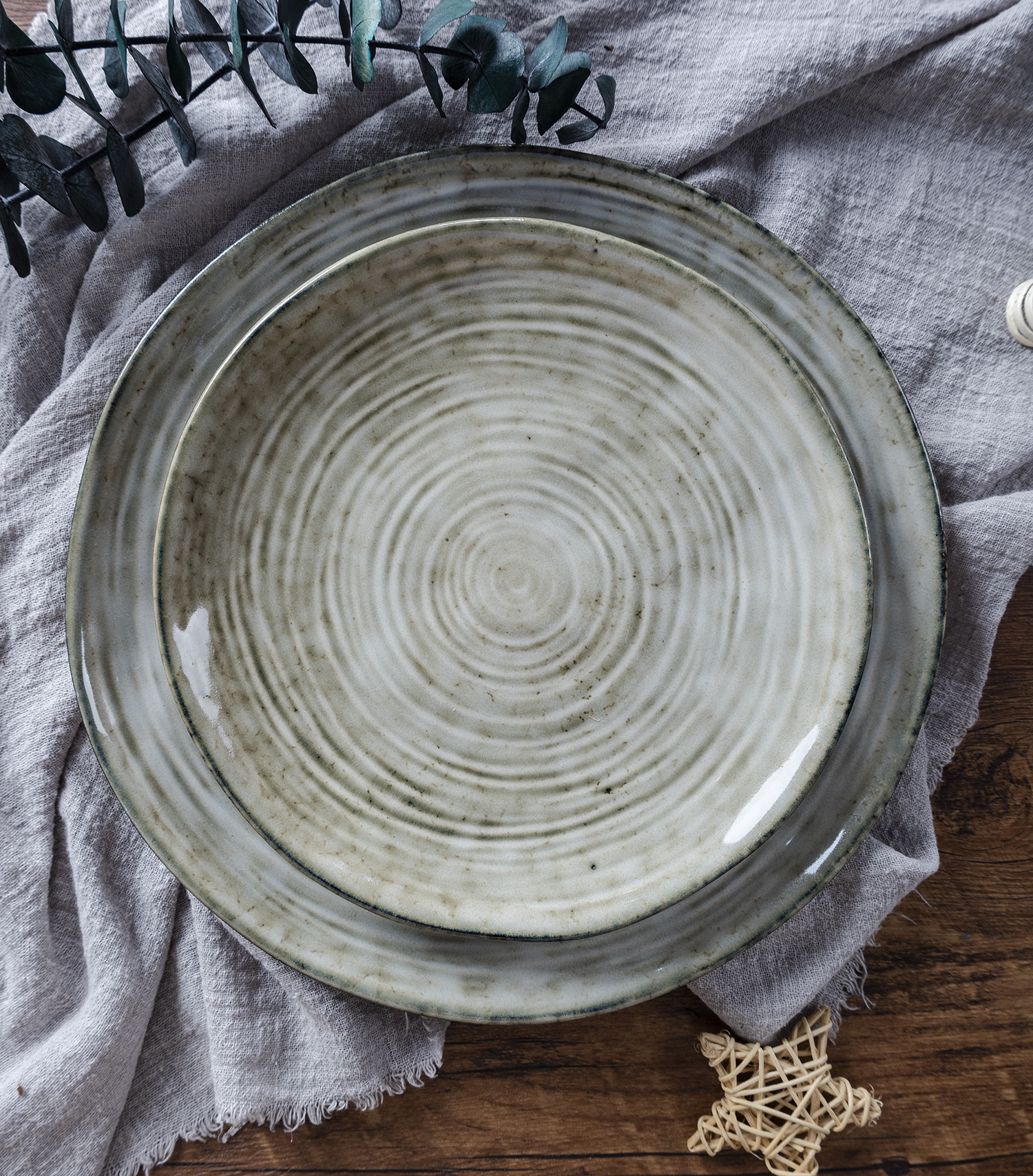 CHANGSHA HAPPY GO  Nature Spiral Textured Reactive Glaze Stoneware Table Set in Earth-Inspired Shades |Dopamine Series Ceramics  |happygodinnerware.com