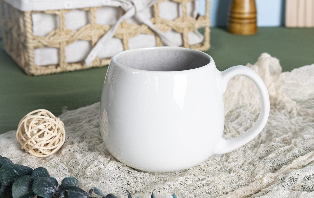 ​CHANGSHA HAPPY GO  Modern Reactive Glaze Stoneware Tableware Set in Green and Purple Gradient for Stylish Home Dining |Dopamine Series Ceramics  |happygodinnerware.com
