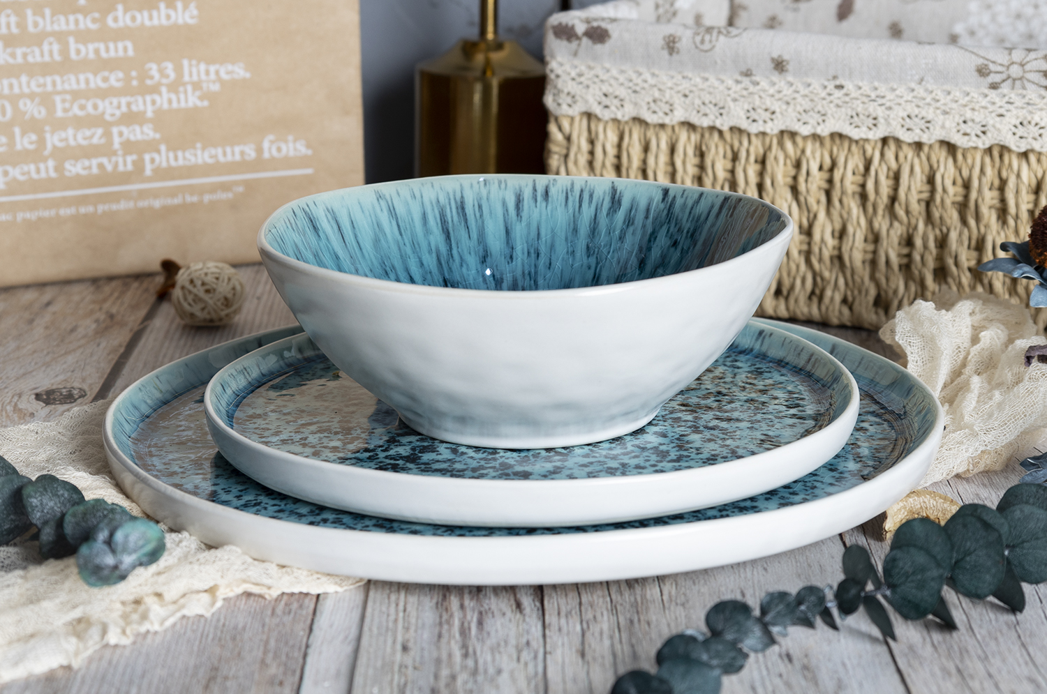 ​CHANGSHA HAPPY GO  Artisan Blue Speckled Reactive Glaze Stoneware Plate and Bowl Set for Contemporary Dining Aesthetics |Dopamine Series Ceramics  |happygodinnerware.com
