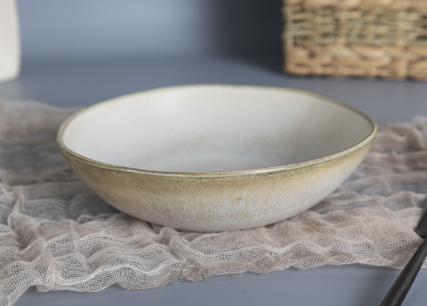 ​CHANGSHA HAPPY GO  Soft Ivory Beige Stoneware Dining Set with Subtle Reactive Glaze and Rustic Charm |happygodinnerware.com