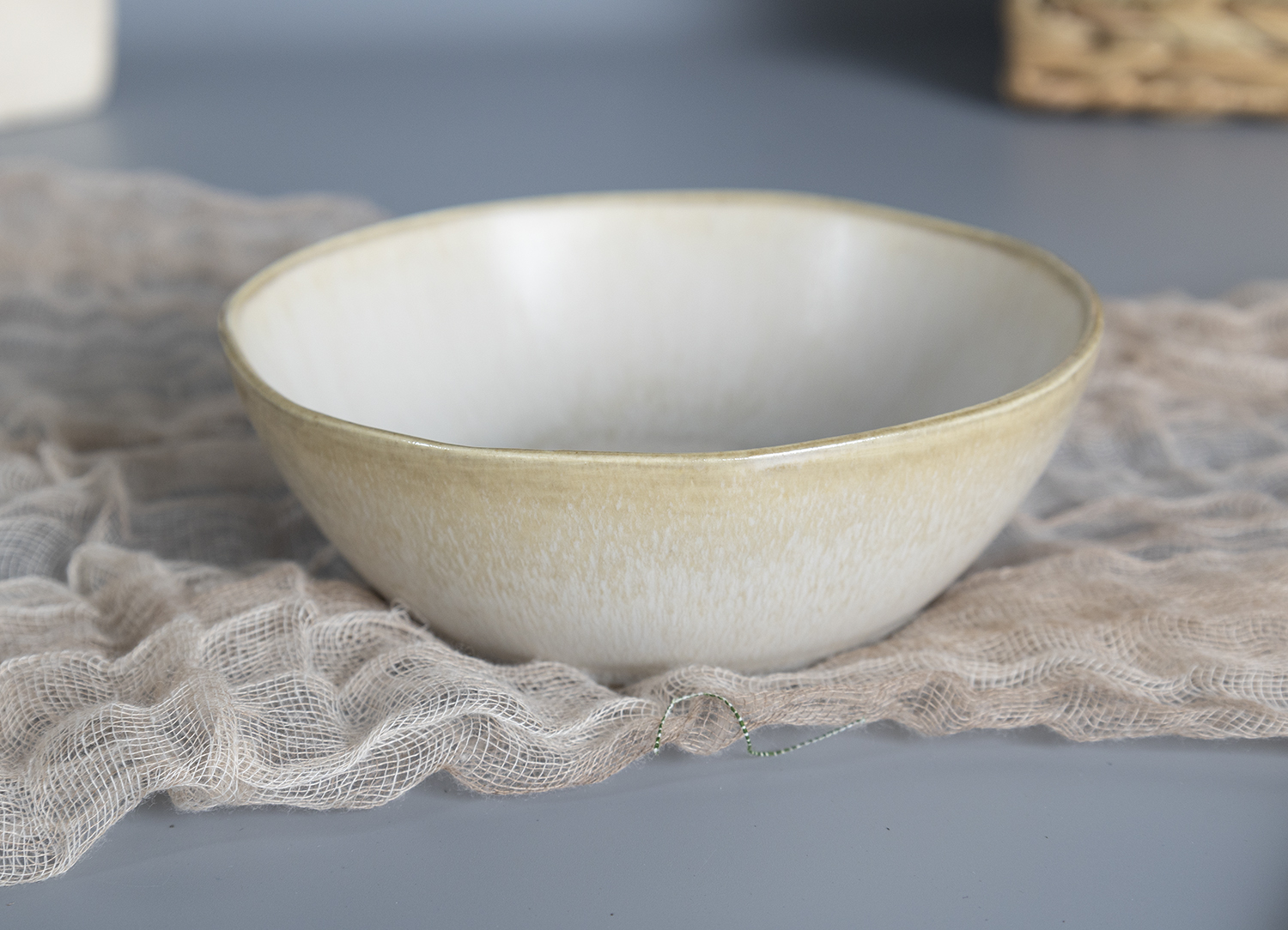 ​CHANGSHA HAPPY GO  Soft Ivory Beige Stoneware Dining Set with Subtle Reactive Glaze and Rustic Charm |happygodinnerware.com