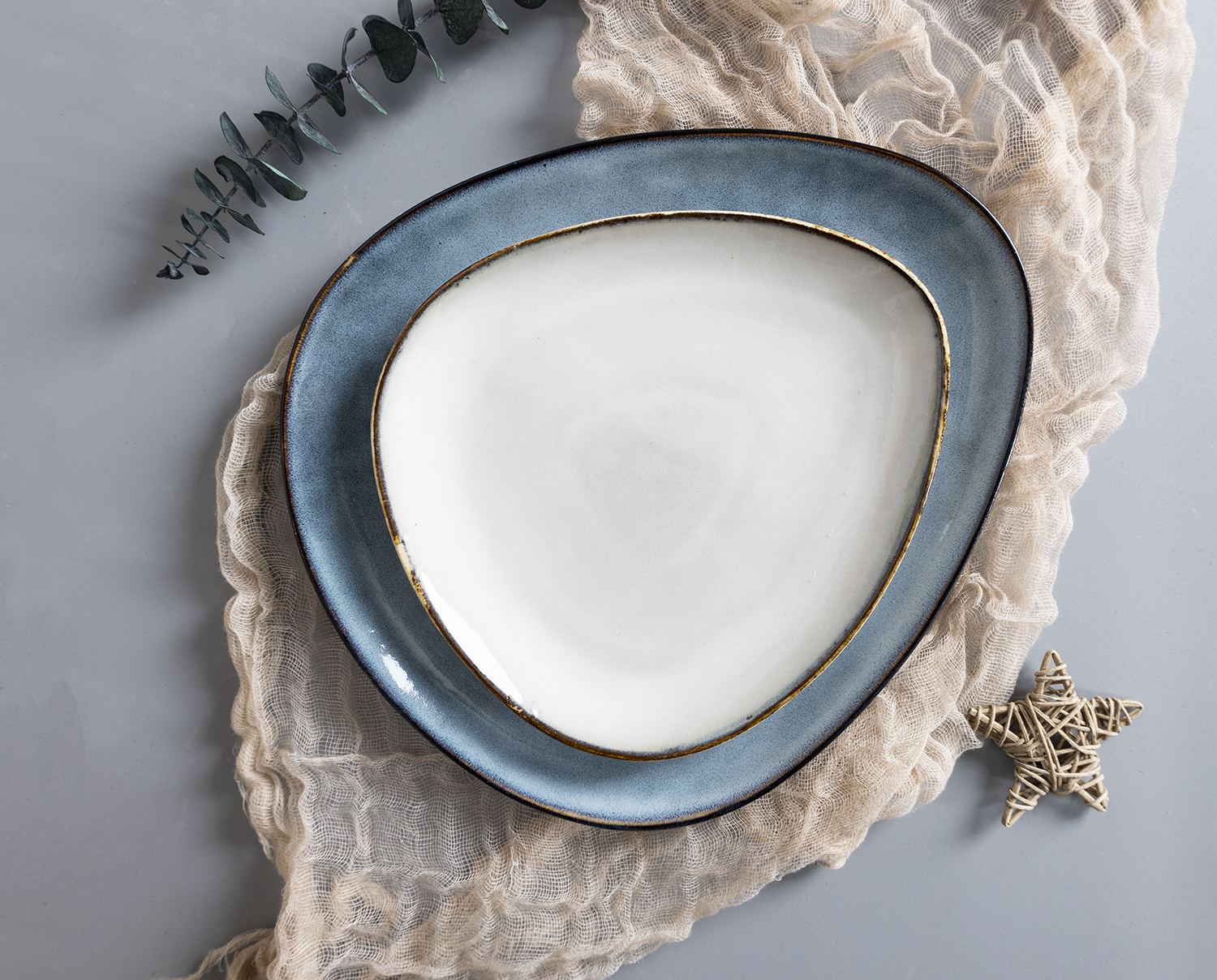 ​CHANGSHA HAPPY GO  Aqua Sky Reactive Glaze Stoneware Dinner Set with Frosted Edge Design |Dopamine Series Ceramics  |happygodinnerware.com