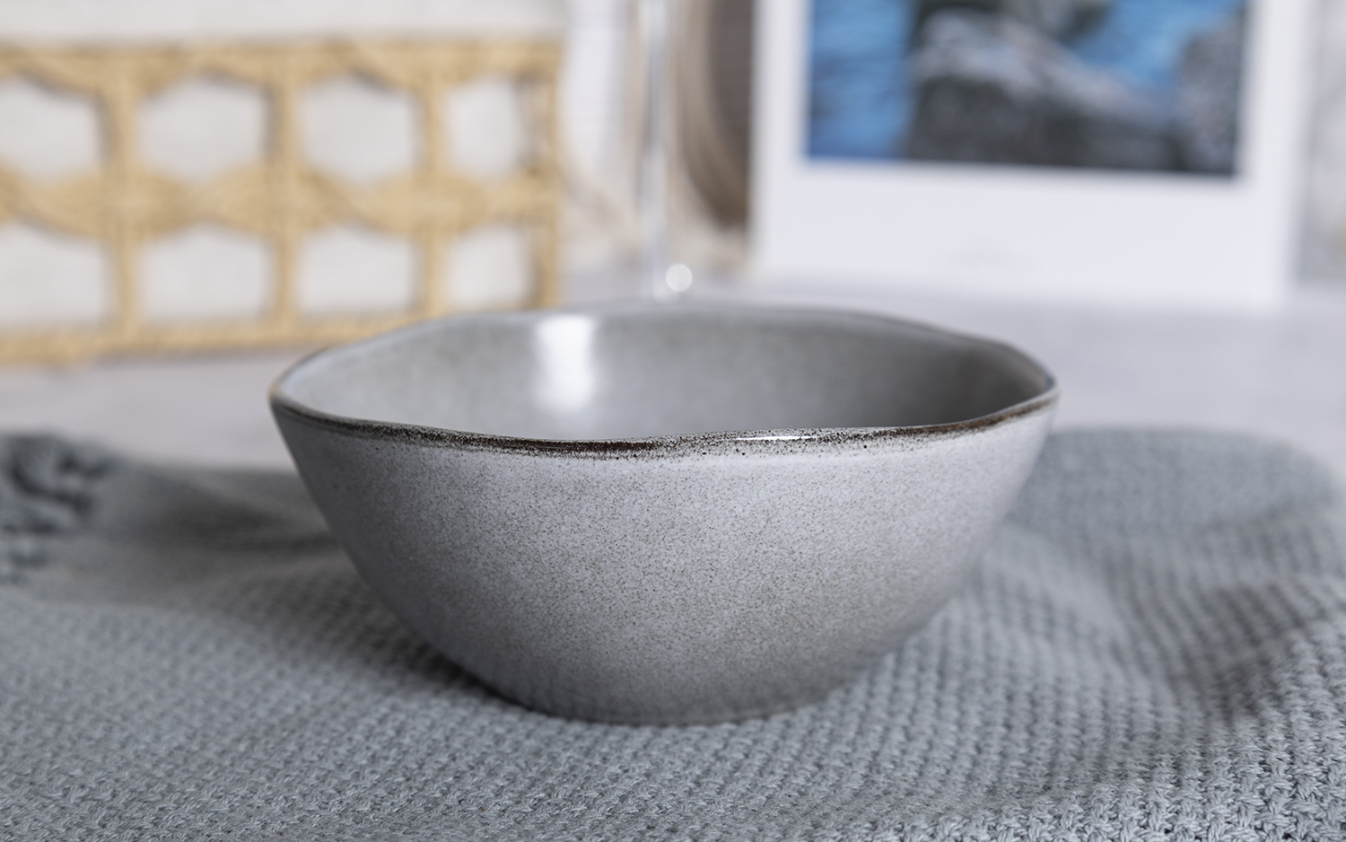 ​CHANGSHA HAPPY GO  Rustic Elegance Matte Grey Stoneware Dinnerware Set with Reactive Glaze Finish |happygodinnerware.com