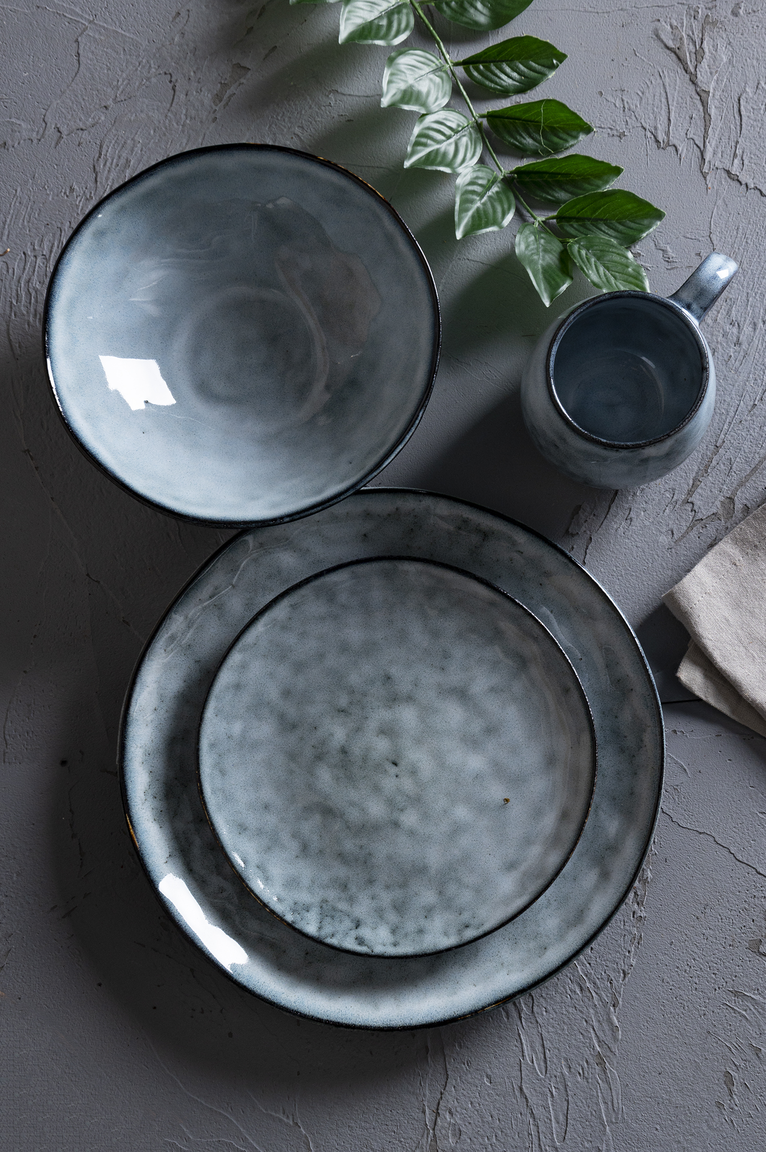 CHANGSHA HAPPY GO Multi-Color Reactive Glaze Stoneware Dinnerware Set | Artisan Kiln-Fired Tableware in Wabi-Sabi Style | Plates, Bowls & Mugs for Home & Hospitality|happygodinnerware.com