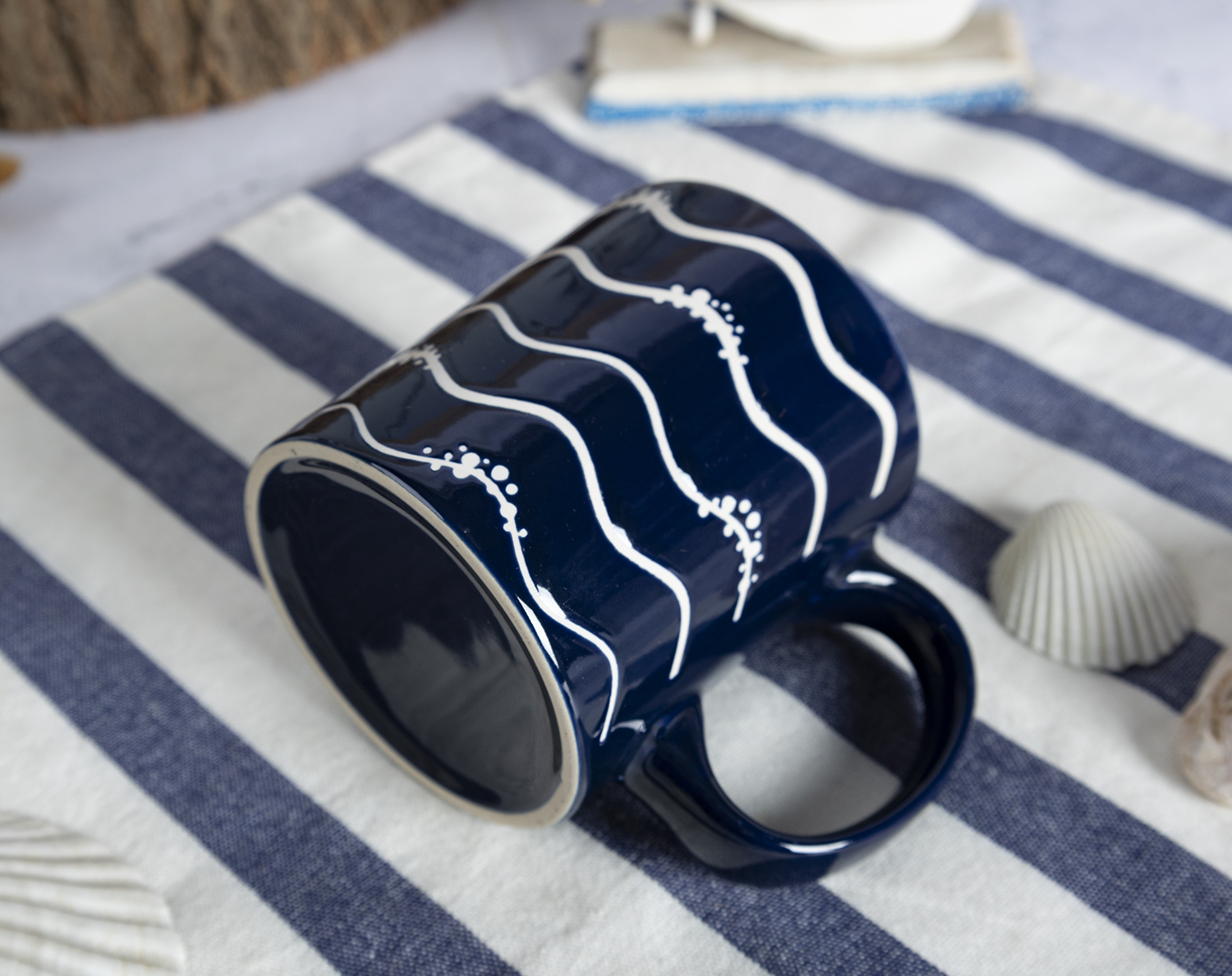 ​CHANGSHA HAPPY GO Nautical Theme Stoneware Mug and Bowl Set with Ocean Motifs and Classic Enamel Style Look |happygodinnerware.com