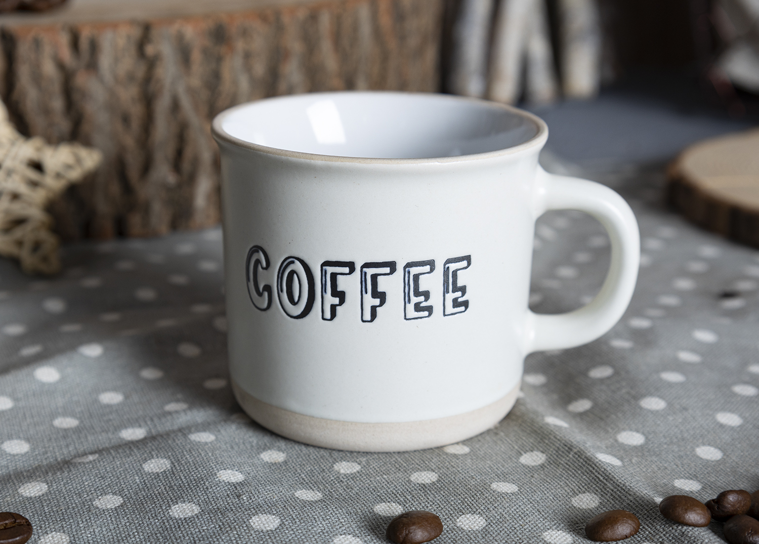 ​CHANGSHA HAPPY GO  Retro Style Stoneware Coffee Mugs with Bold Typography and Cafe-Inspired Glazed Finish  |happygodinnerware.com