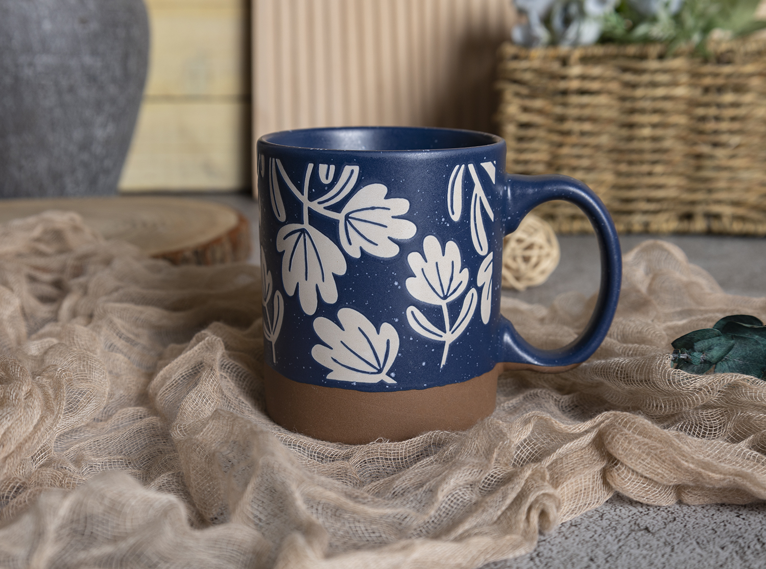 ​CHANGSHA HAPPY GO  Botanical Blue Stoneware Mug Set – Nature-Inspired Silkscreen Leaves with Rustic Clay Base|Dopamine Series Ceramics  |happygodinnerware.com
