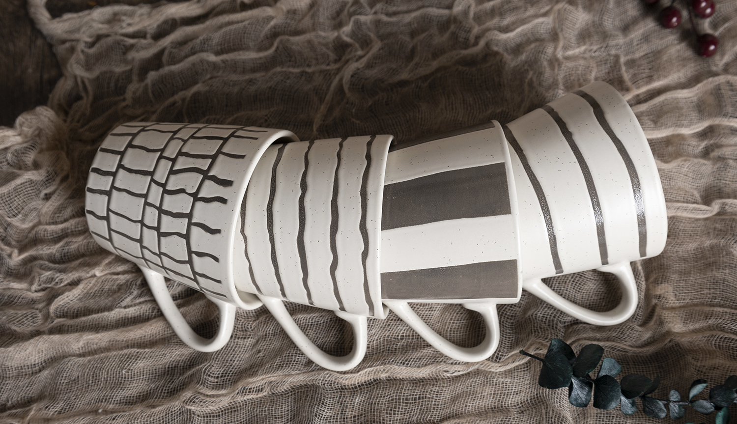 ​CHANGSHA HAPPY GO  Monochrome Linear Print Stoneware Mug Set with Soft White Matte Glaze |happygodinnerware.com