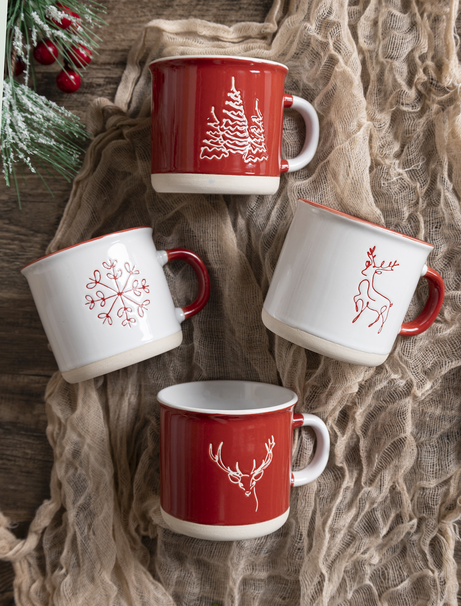 CHANGSHA HAPPY GO  Holiday Red Stoneware Mug and Bowl Set – Christmas Silkscreen Designs for Festive Use |Dopamine Series Ceramics  |happygodinnerware.com