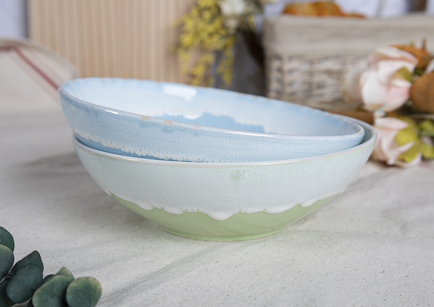 CHANGSHA HAPPY GO  Pastel Macaron Tone Stoneware Dinnerware Set with White Dripping Reactive Glaze – Elegant Soft Color Palette for Contemporary Table Settings|happygodinnerware.com