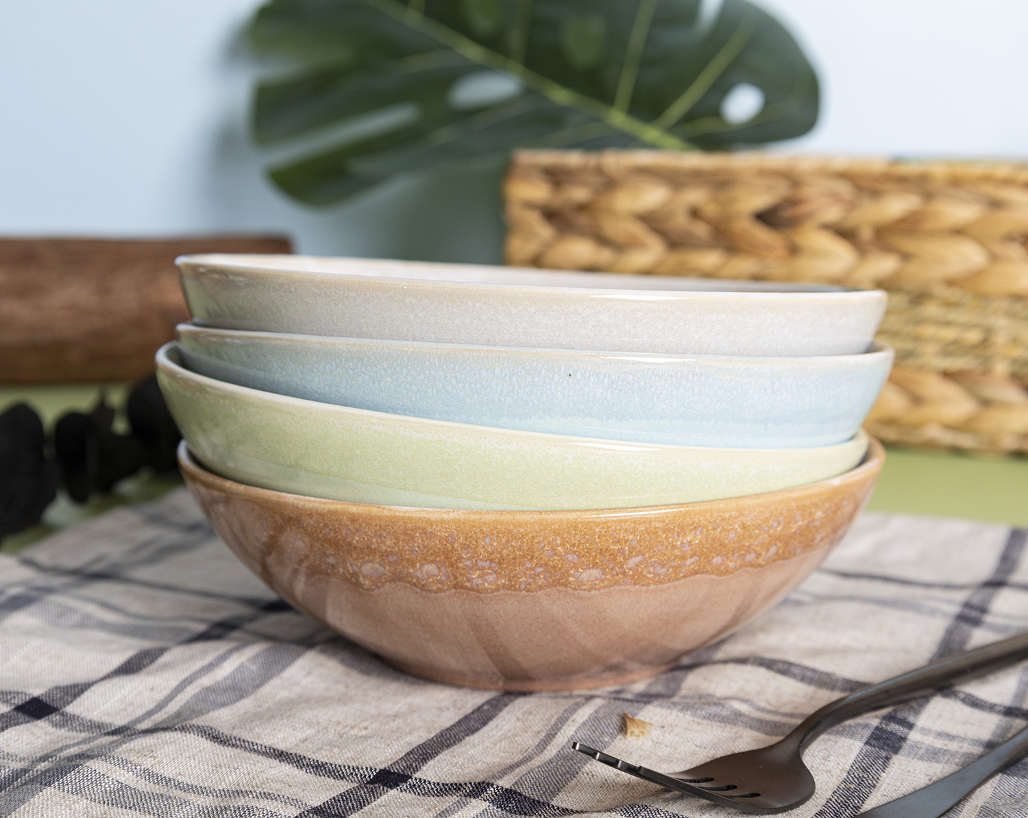 CHANGSHA HAPPY GO  Nature-Inspired Color Block Reactive Glaze Stoneware Dinnerware Set – Earthy Modern Tones Blending Sage |Dopamine Series Ceramics  |happygodinnerware.com