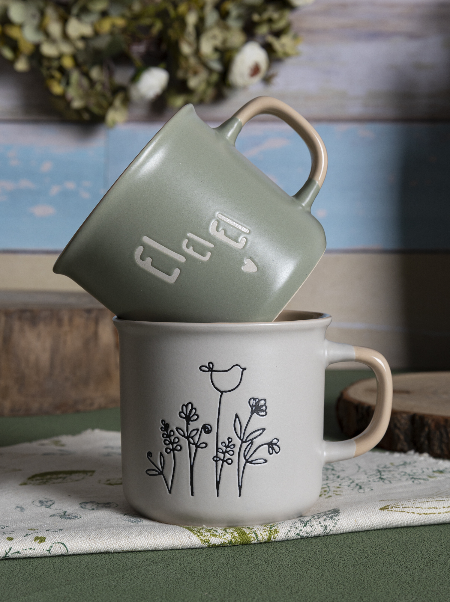 CHANGSHA HAPPY GO Easter Bunny and Floral Sketch Ceramic Mug Set – Pastel Coffee Cups and Bowls with Gift Packaging|happygodinnerware.com